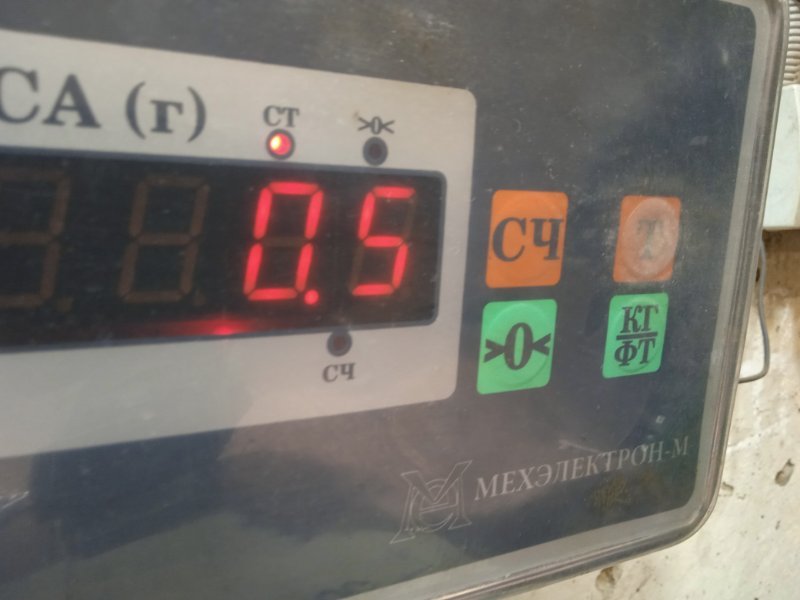 Стекло двери задней левой