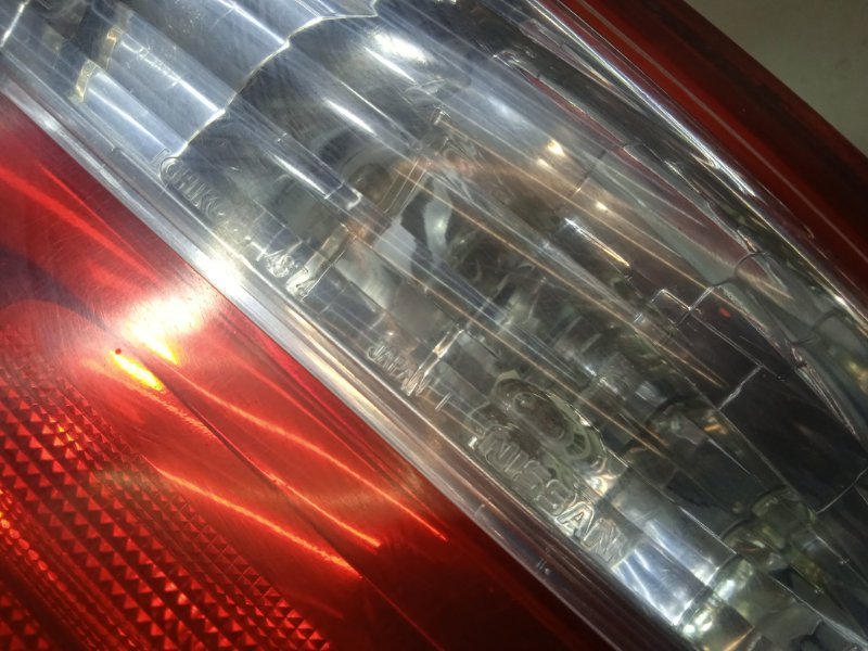 Фонарь задний левый