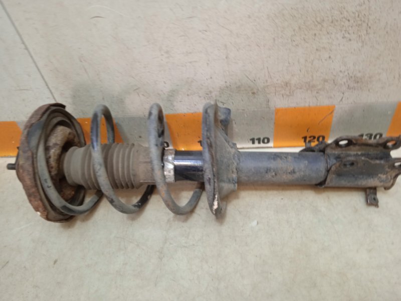 Амортизатор передний