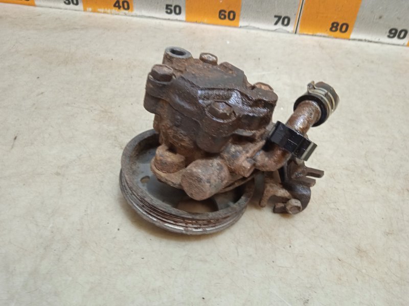 Насос ГУР (гидроусилитель руля)