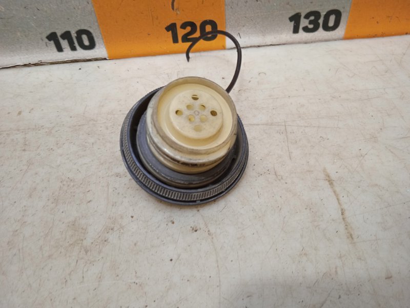 Крышка бензобака