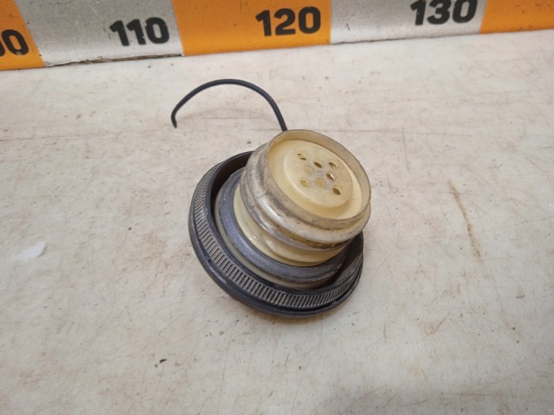 Крышка бензобака