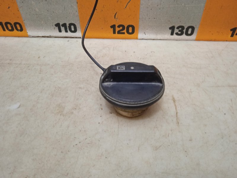 Крышка бензобака