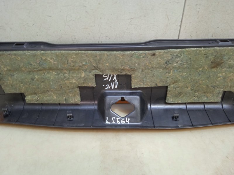 Обшивка багажника