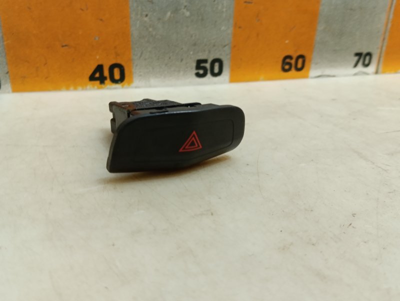 Кнопка аварийной остановки