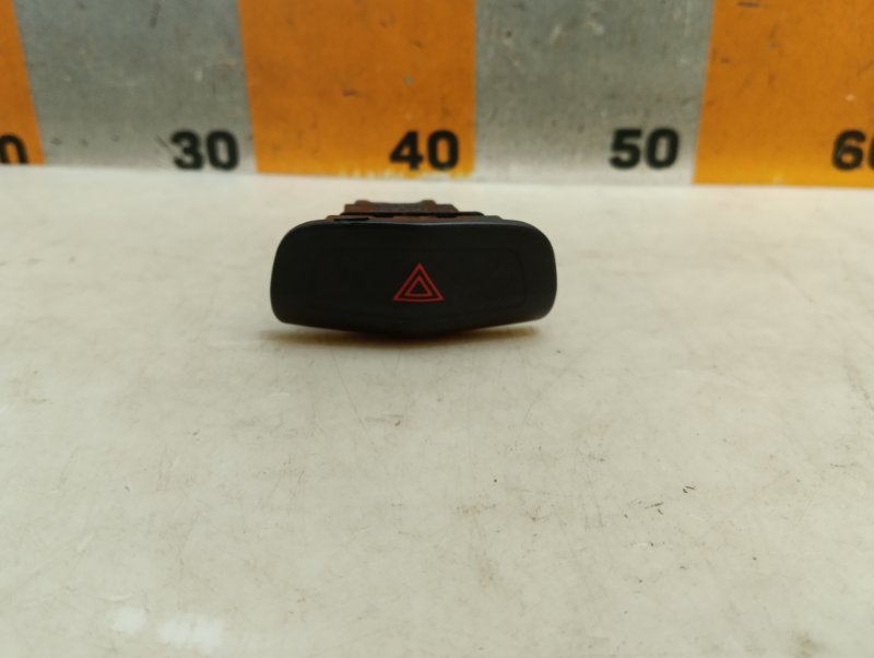 Кнопка аварийной остановки