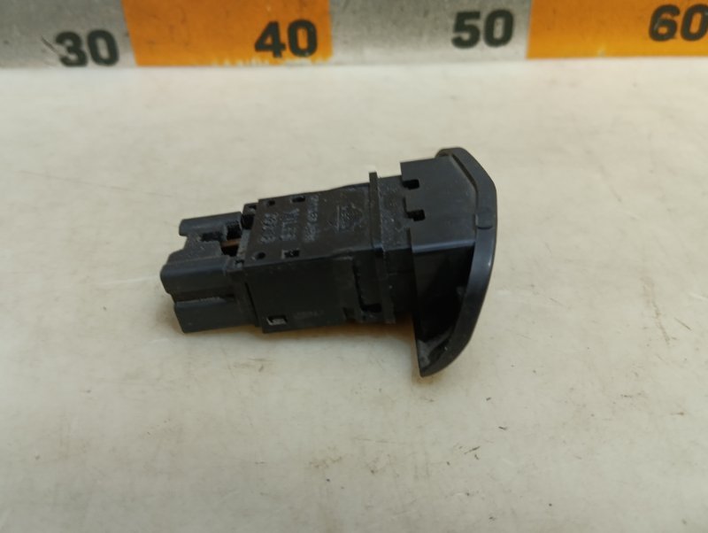 Кнопка аварийной остановки