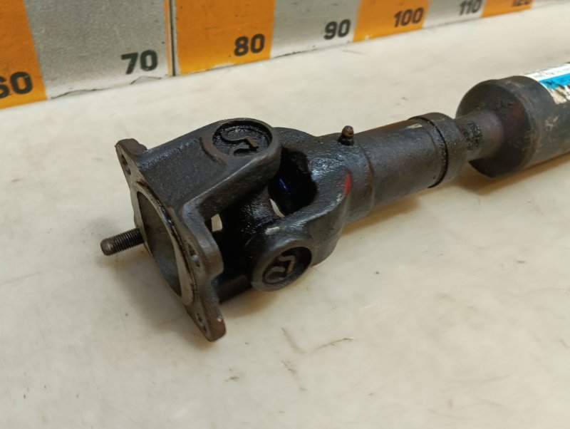 Вал карданный