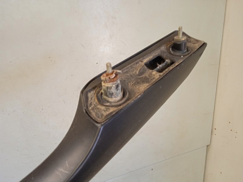 Рейлинг (релинг) левый (планка на крышу)