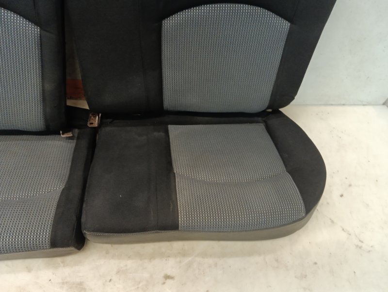 Сиденье салонное