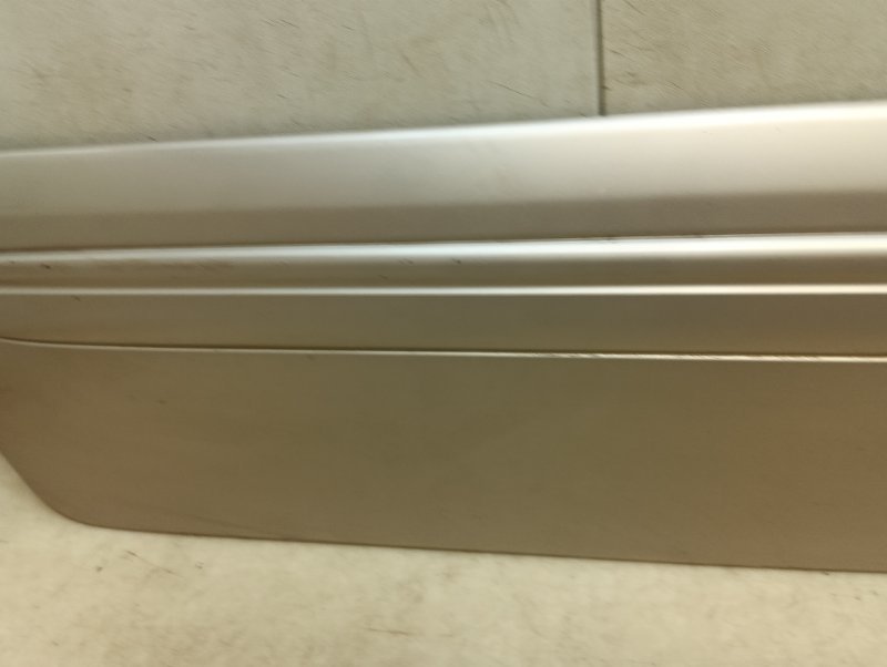 Накладка двери задней правой