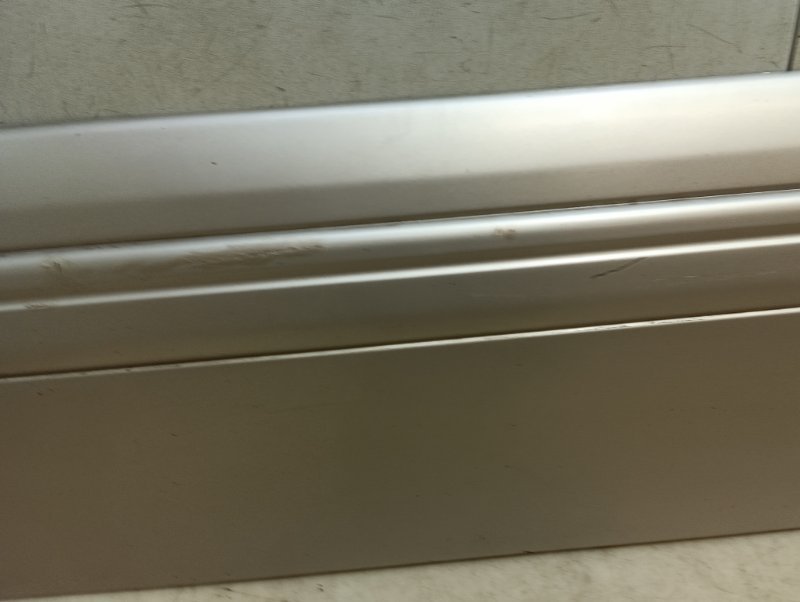 Накладка двери задней левой