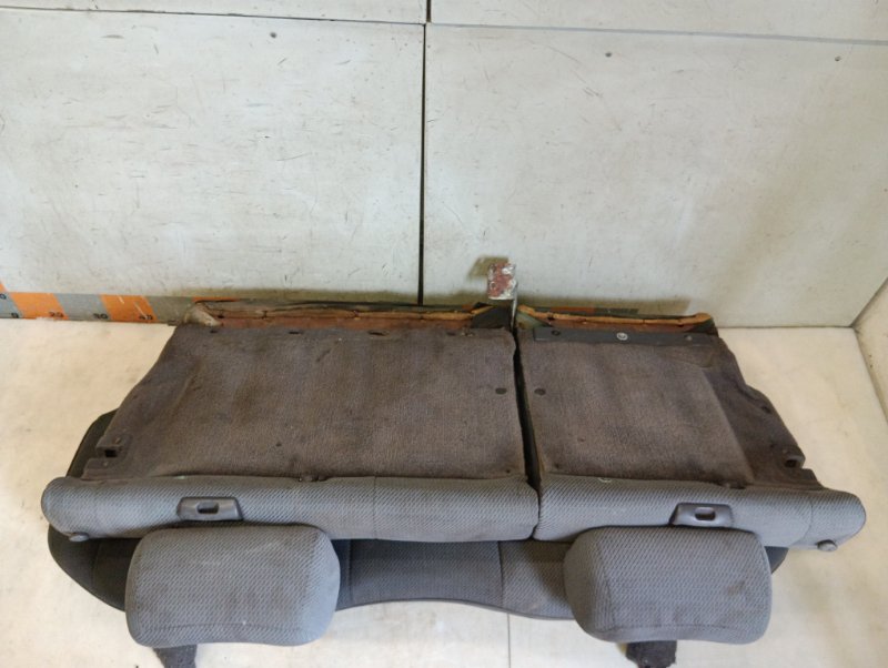 Сиденье салонное