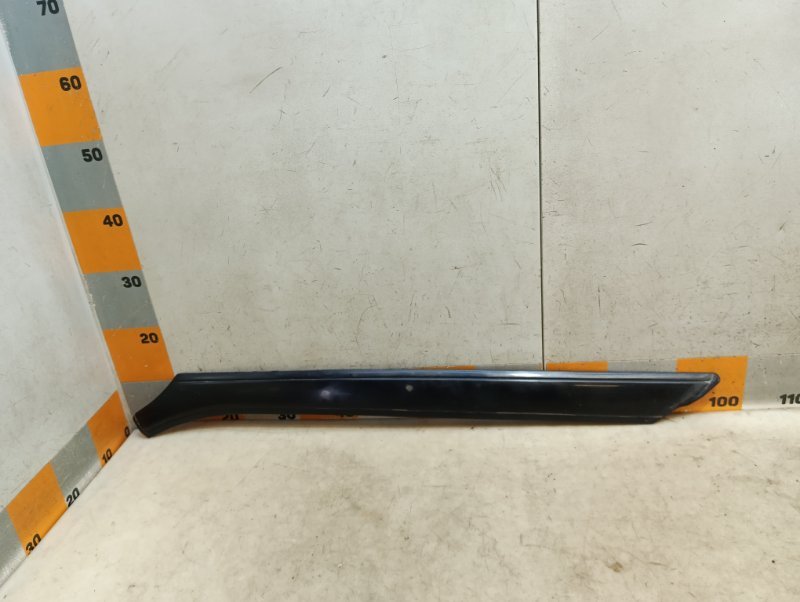 Молдинг лобового стекла