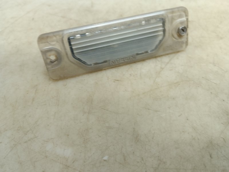 Фонарь подсветки номера