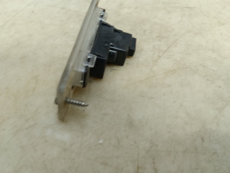 Фонарь подсветки номера