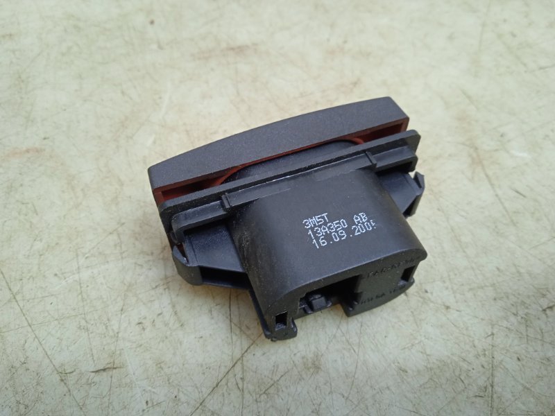 Кнопка аварийной остановки