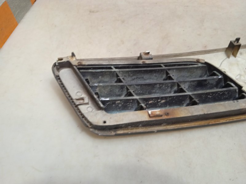 Решетка радиатора