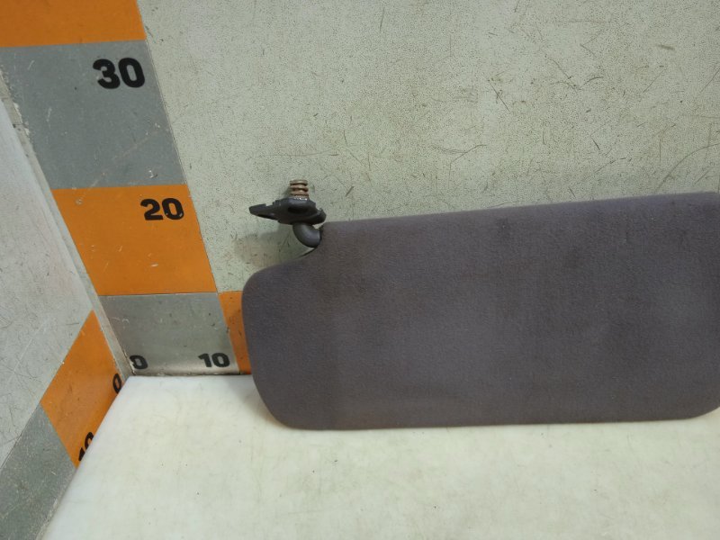 Козырек солнцезащитный