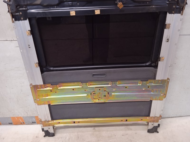 Люк в сборе электрический