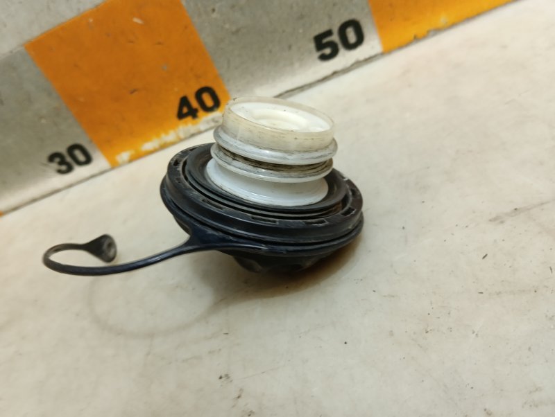 Крышка бензобака