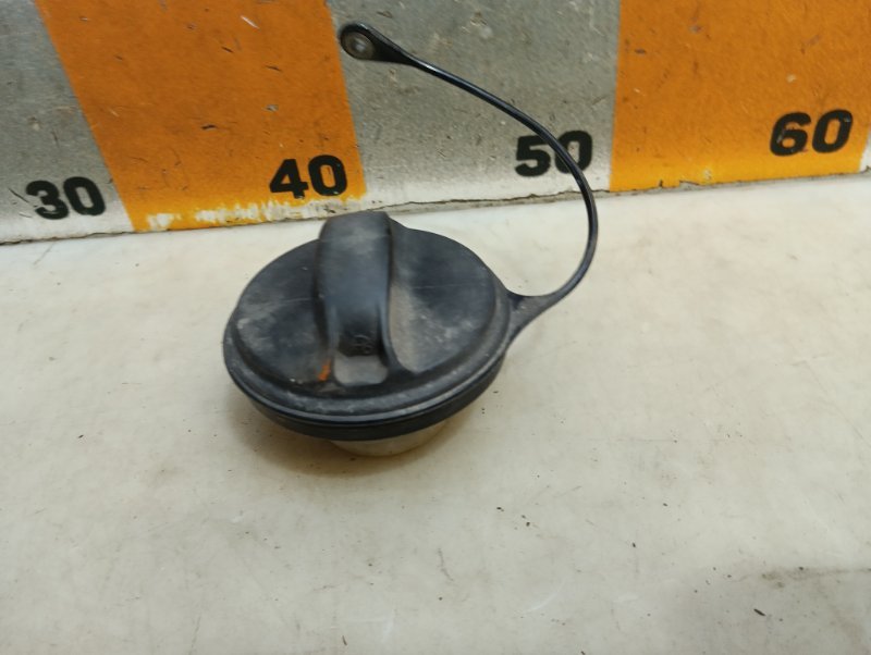 Крышка бензобака