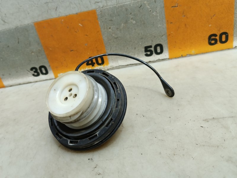 Крышка бензобака