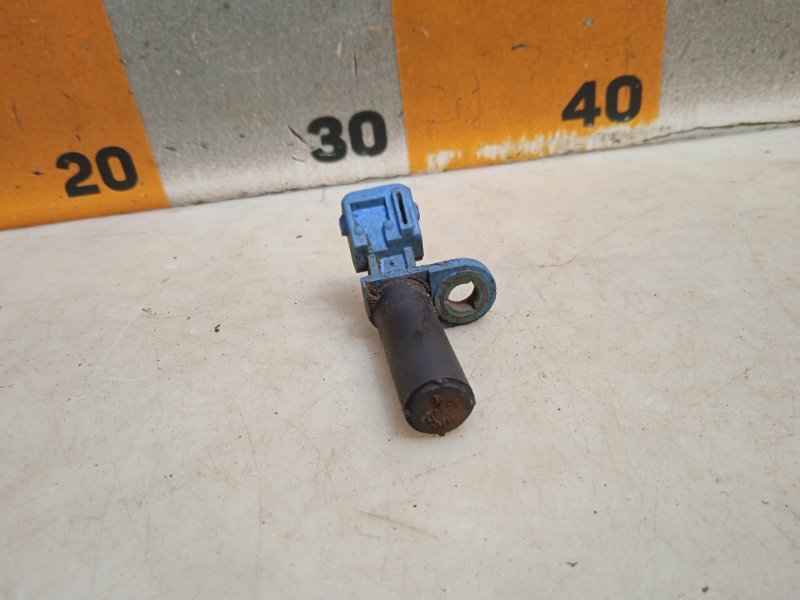 Датчик положения коленвала