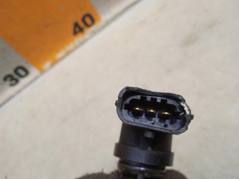 Датчик положения распредвала