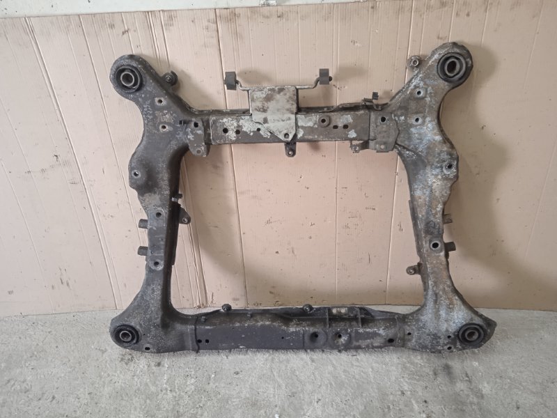 Балка подмоторная