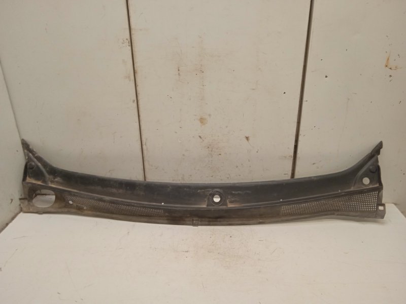 Решетка стеклоочистителей (Жабо)