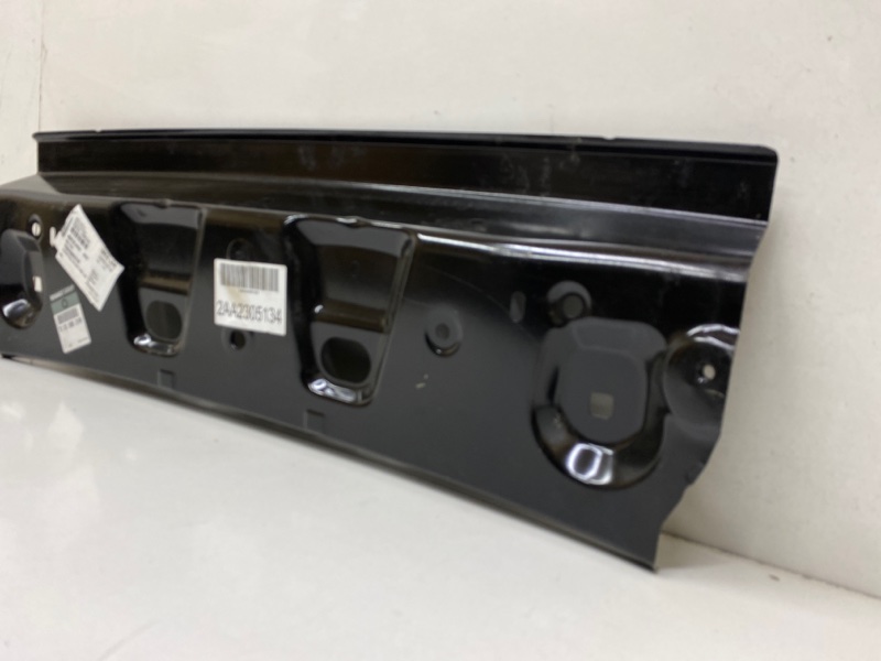 Панель задняя