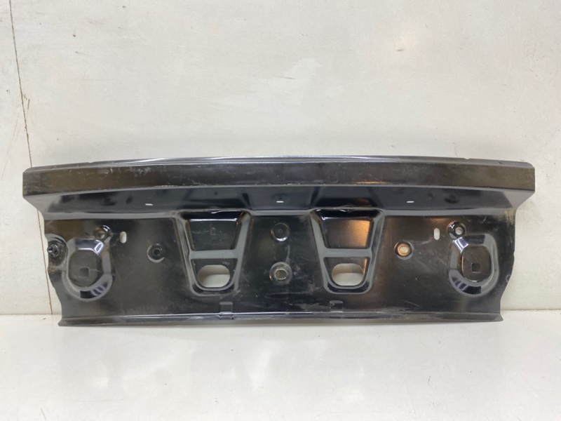 Панель задняя