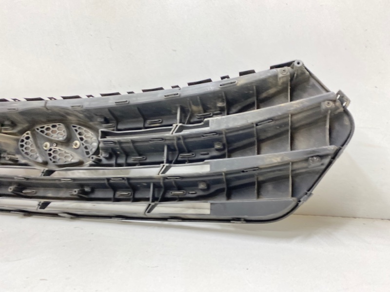 Решетка радиатора