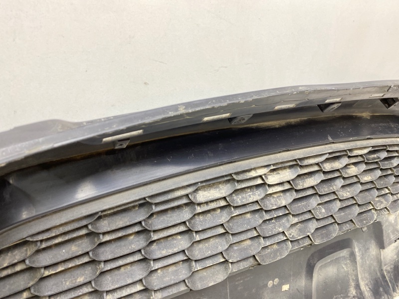 Накладка переднего бампера