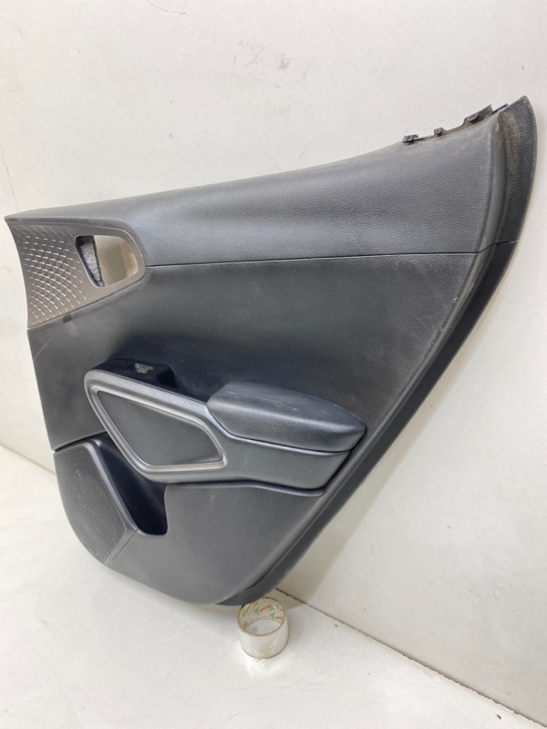 Обшивка двери