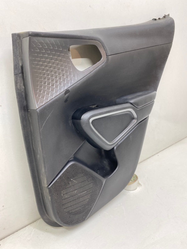 Обшивка двери