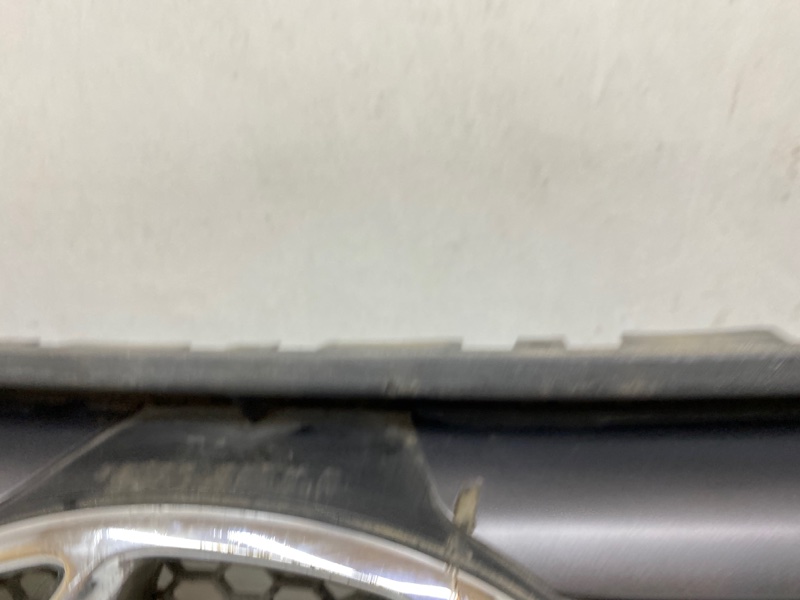 Решетка радиатора