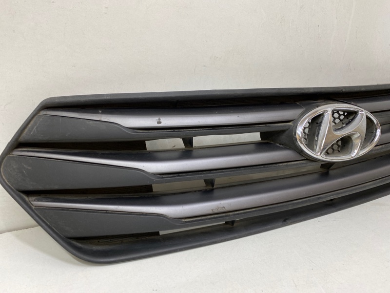 Решетка радиатора