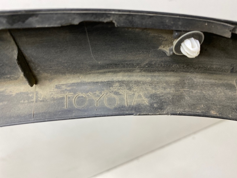 Накладка заднего крыла левого