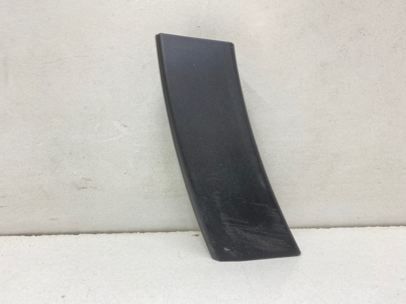 Накладка заднего бампера правая