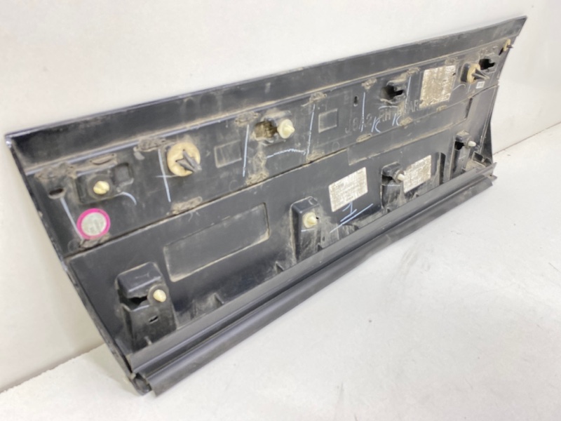 Накладка двери задней правой