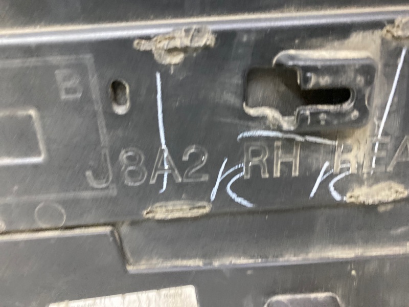 Накладка двери задней правой