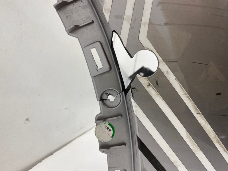 Бампер передний