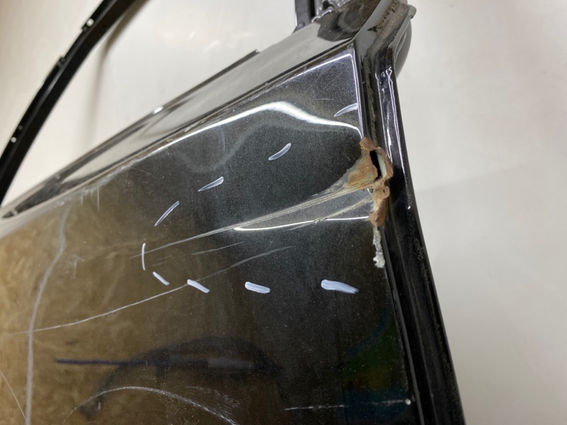 Дверь задняя правая