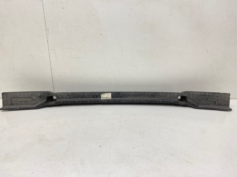 Наполнитель переднего бампера