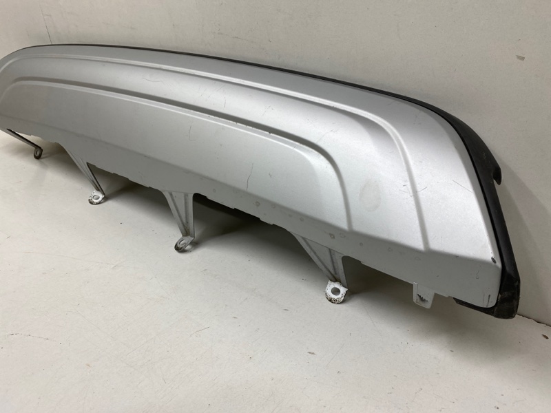 Спойлер заднего бампера