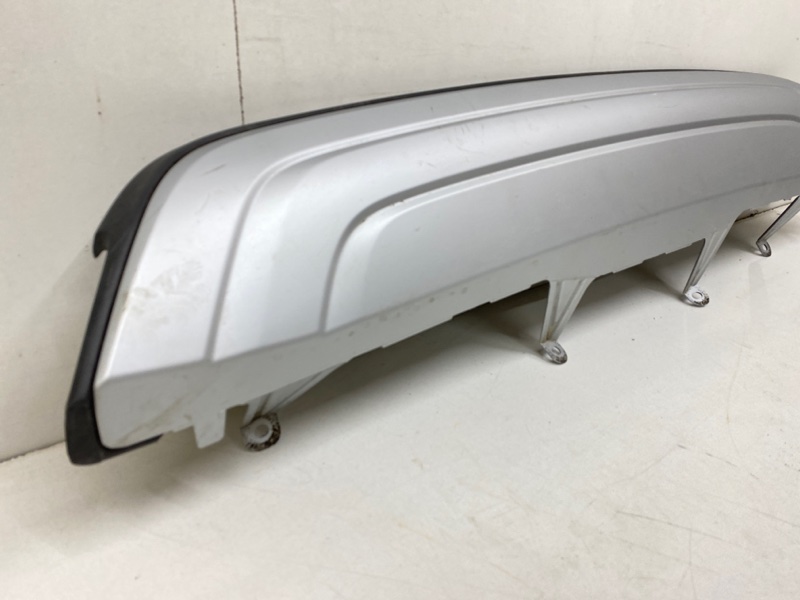 Спойлер заднего бампера