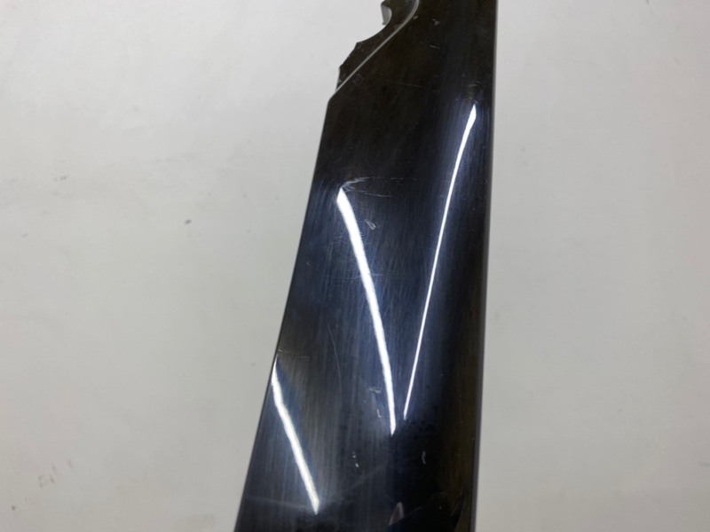 Молдинг лобового стекла