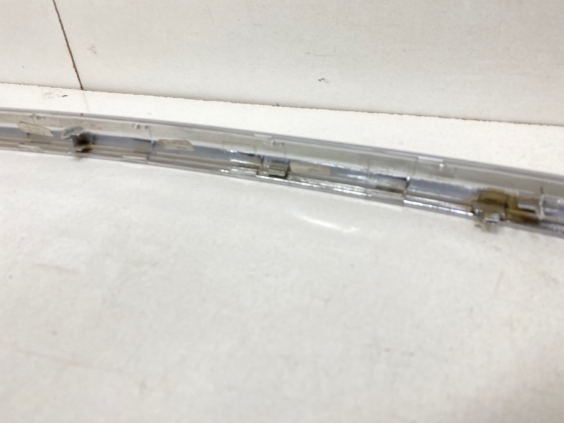 Накладка крышки багажника